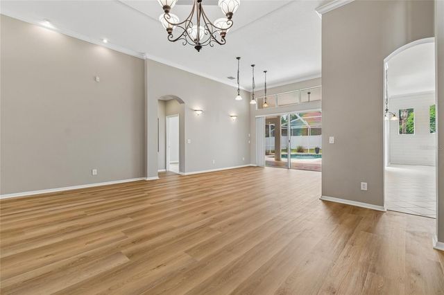 3102 WHITE PHEASANT PLACE, Valrico, FL 33596