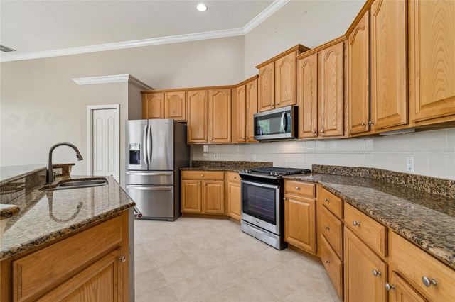 3102 WHITE PHEASANT PLACE, Valrico, FL 33596
