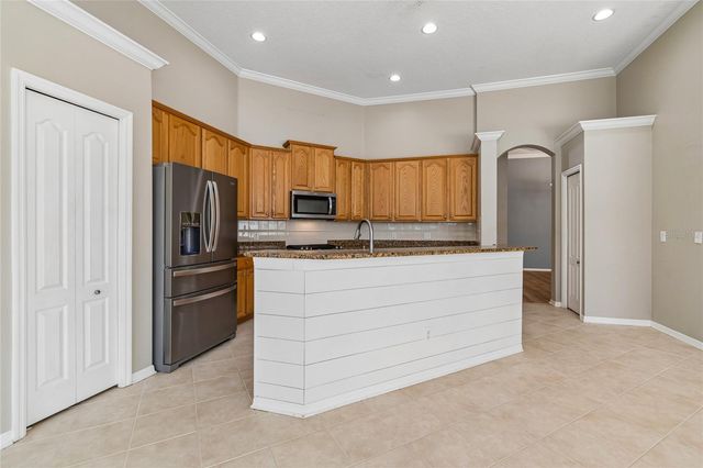 3102 WHITE PHEASANT PLACE, Valrico, FL 33596