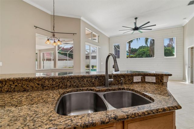 3102 WHITE PHEASANT PLACE, Valrico, FL 33596