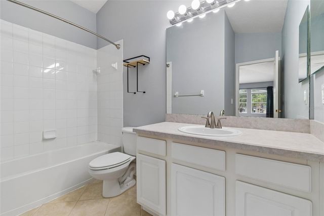 3102 WHITE PHEASANT PLACE, Valrico, FL 33596
