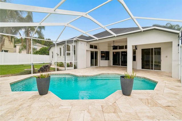3102 WHITE PHEASANT PLACE, Valrico, FL 33596