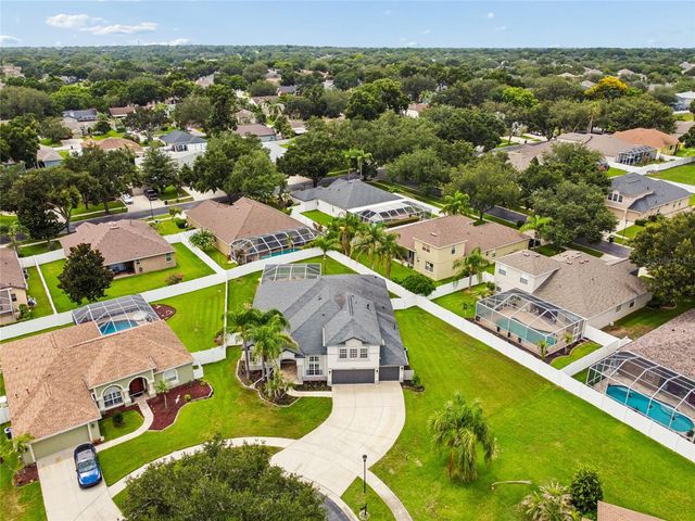 3102 WHITE PHEASANT PLACE, Valrico, FL 33596