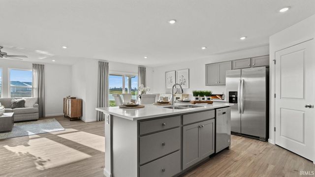 640 Atilla Way, Huntertown, IN 46748