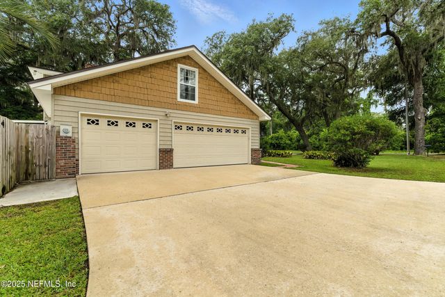 3425 DOCTORS LAKE Drive, Orange Park, FL 32073