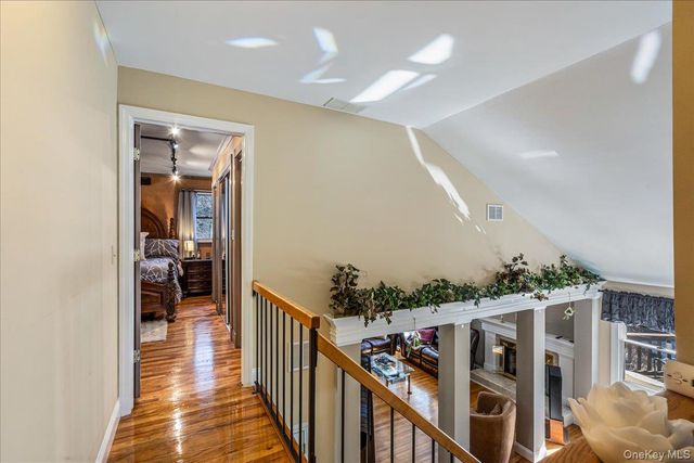 4 Andover Place, Huntington, NY 11743