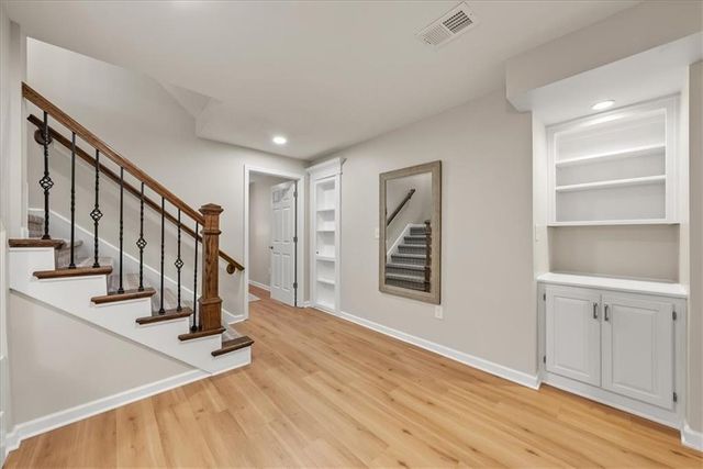 3405 W 129th Street, Leawood, KS 66209