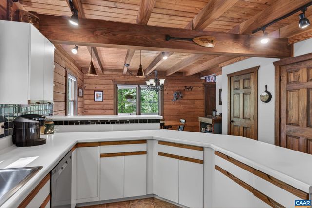 279 JEFFERSON DR, Palmyra, VA 22963