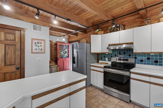 279 JEFFERSON DR, Palmyra, VA 22963