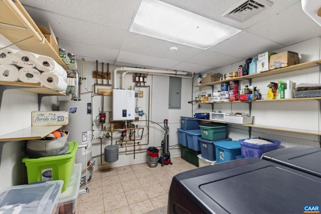 279 JEFFERSON DR, Palmyra, VA 22963