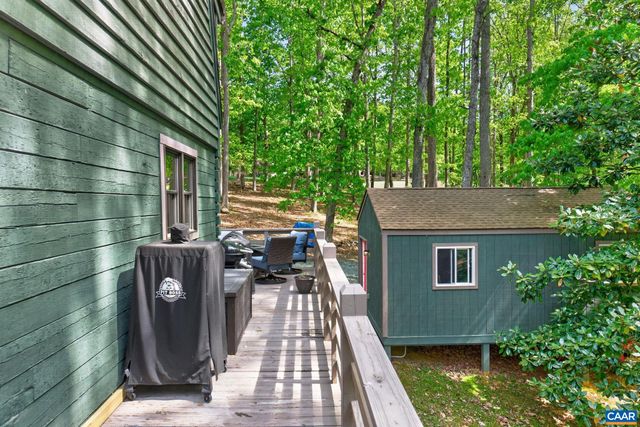 279 JEFFERSON DR, Palmyra, VA 22963