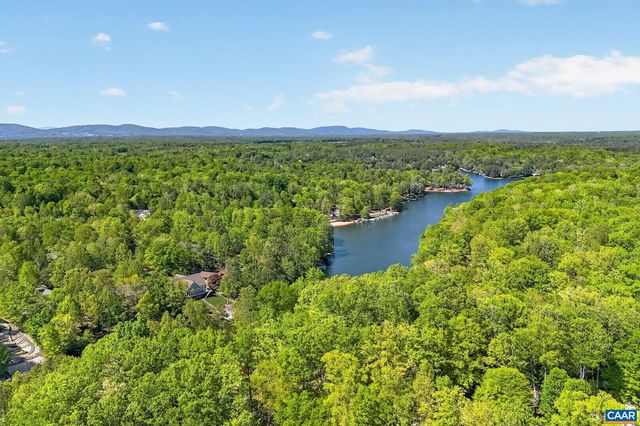 279 JEFFERSON DR, Palmyra, VA 22963