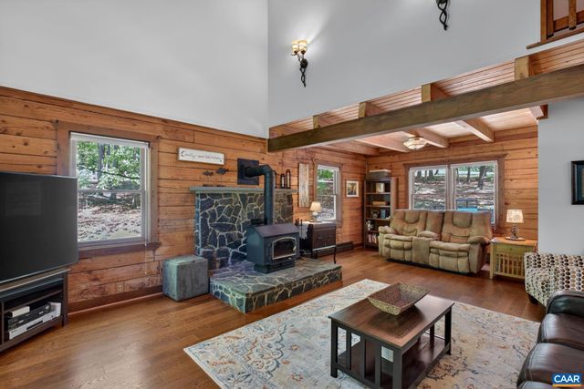 279 JEFFERSON DR, Palmyra, VA 22963
