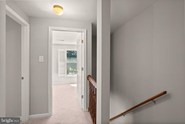 7600 WOOD MIST LN, Falls Church, VA 22043