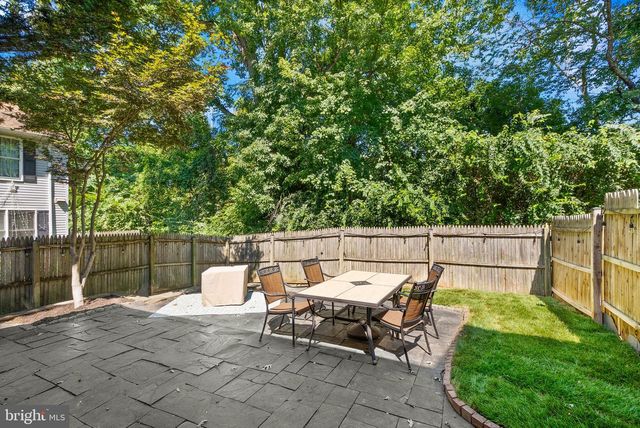 7600 WOOD MIST LN, Falls Church, VA 22043