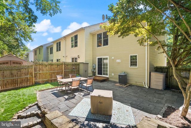 7600 WOOD MIST LN, Falls Church, VA 22043