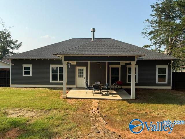 1051 Sandy Springs Road, Huntsville, AL 35806