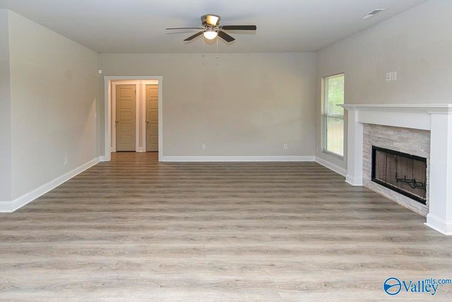 1051 Sandy Springs Road, Huntsville, AL 35806