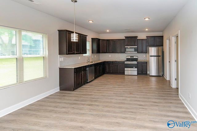 1051 Sandy Springs Road, Huntsville, AL 35806