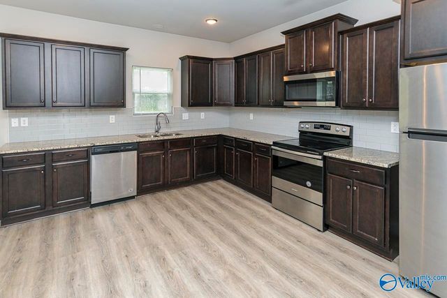 1051 Sandy Springs Road, Huntsville, AL 35806