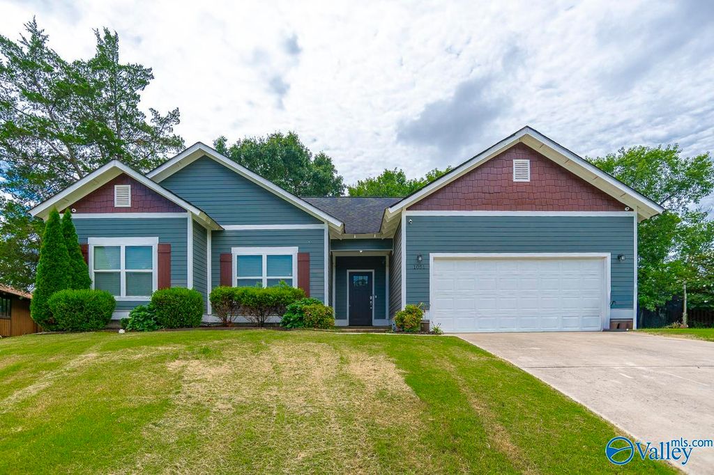1051 Sandy Springs Road, Huntsville, AL 35806