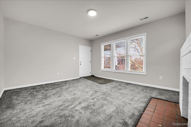 3304 Clairmount Street, Detroit, MI 48206