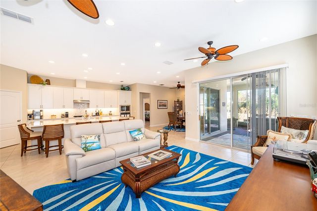 7789 FOUR SEASONS BOULEVARD, Kissimmee, FL 34747