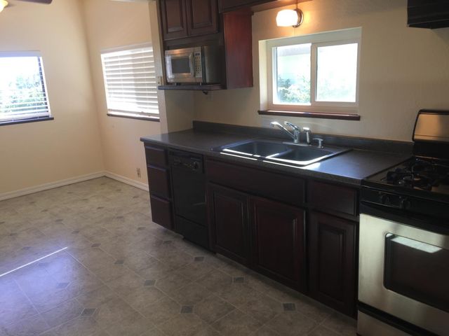 34 Washington St, Colfax, CA 95713