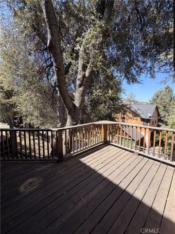 2208 Bernina Dr, Pine Mountain Club, CA 93222