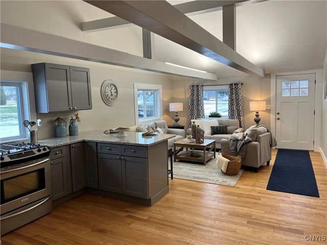 7200 Lakeshore Road, Cicero, NY 13039