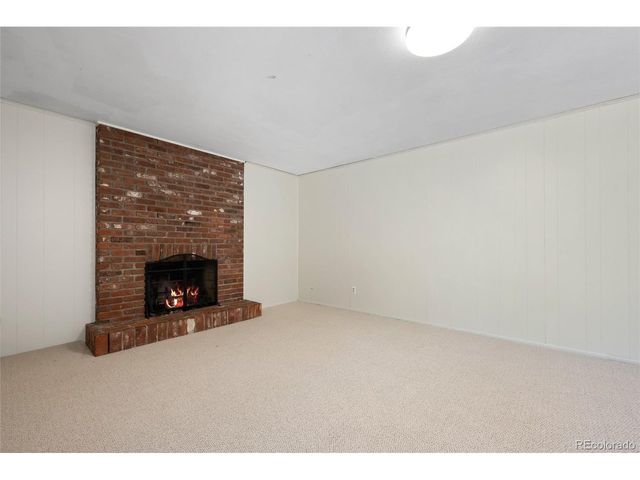 6641 S Hill Way, Littleton, CO 80120