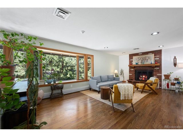 6641 S Hill Way, Littleton, CO 80120