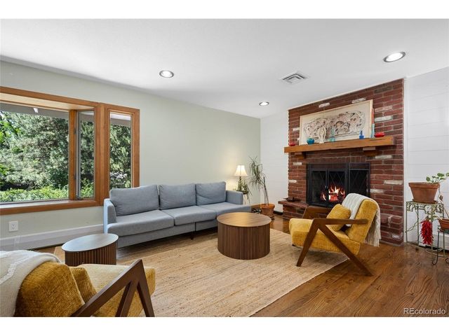 6641 S Hill Way, Littleton, CO 80120