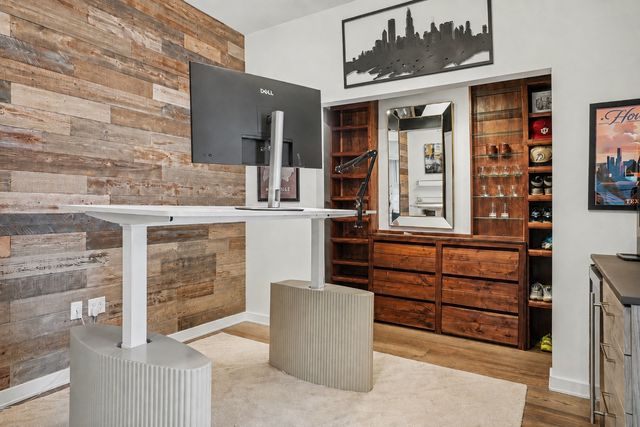 1212 Laurel St Apt 1614, Nashville, TN 37203