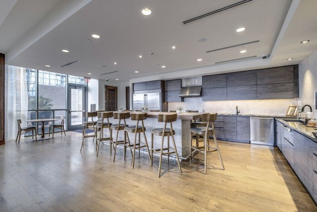 1212 Laurel St Apt 1614, Nashville, TN 37203