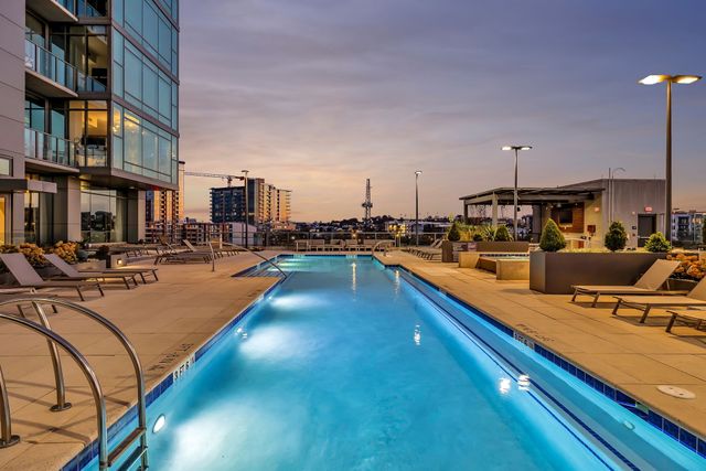 1212 Laurel St Apt 1614, Nashville, TN 37203