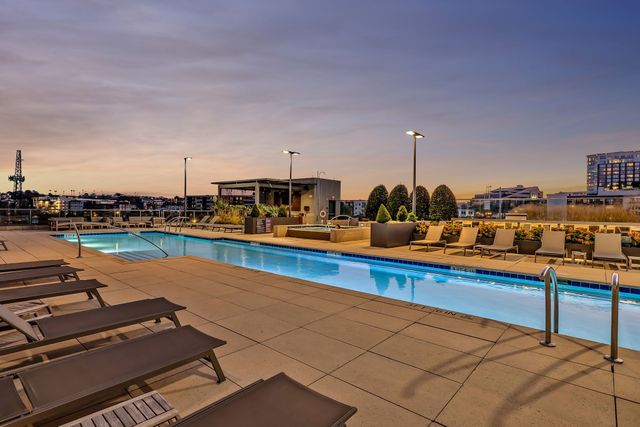1212 Laurel St Apt 1614, Nashville, TN 37203