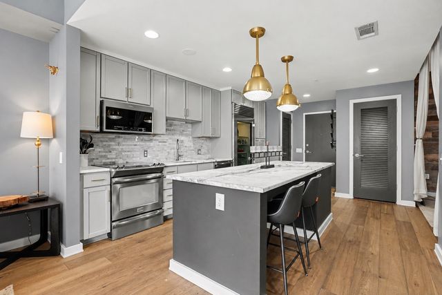 1212 Laurel St Apt 1614, Nashville, TN 37203