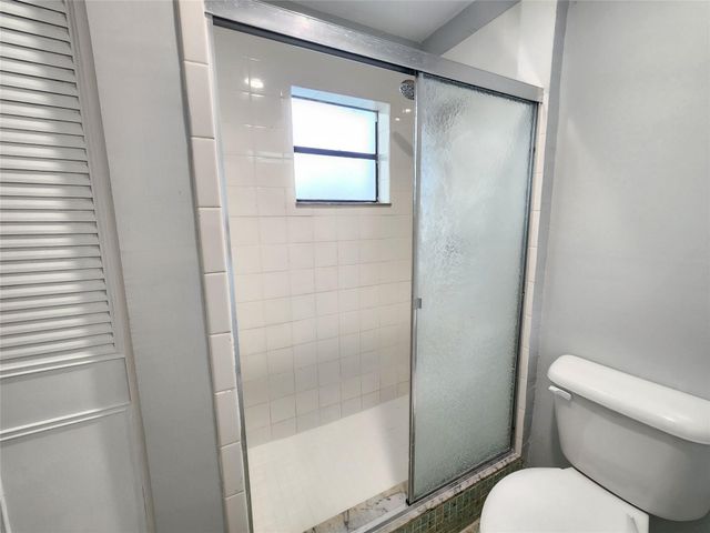 9150 NW 38th Drive 106, Coral Springs, FL 33065