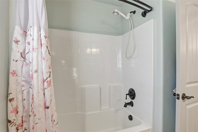 11113 NW 96th Court, Yukon, OK 73099