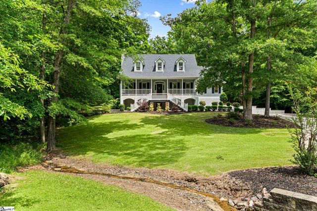 1 Parkview Court, Laurens, SC 29360