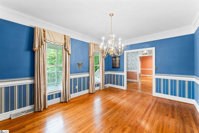 1 Parkview Court, Laurens, SC 29360