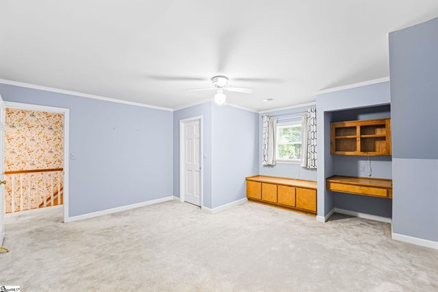 1 Parkview Court, Laurens, SC 29360