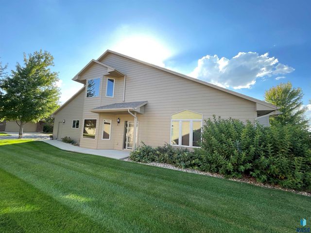 3520 W 91st Pl Place, Sioux Falls, SD 57108