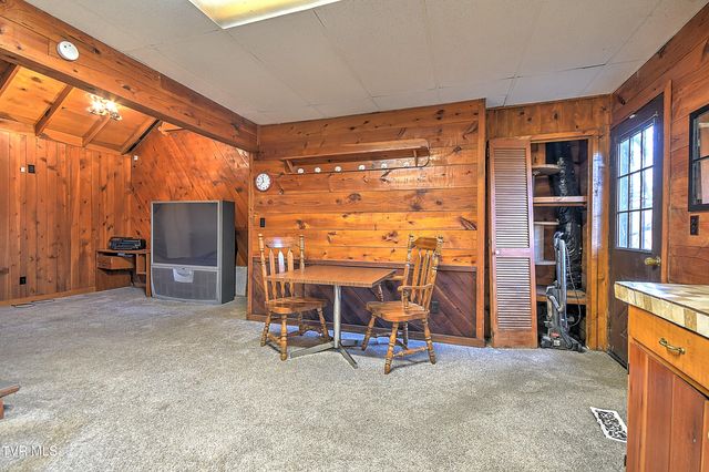 352 Stage Road, Kingsport, TN 37664