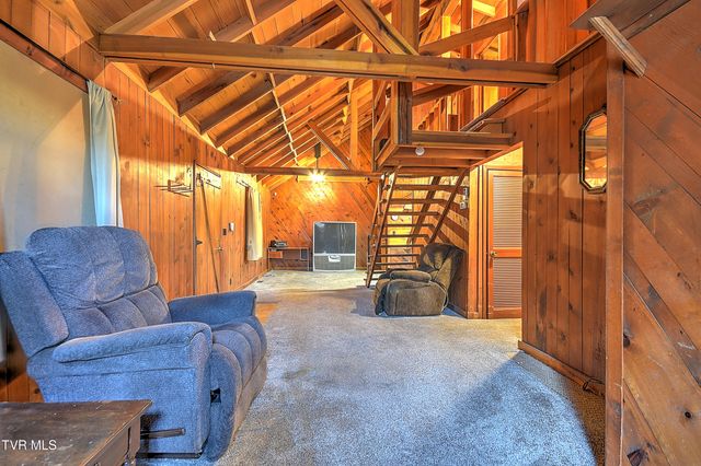 352 Stage Road, Kingsport, TN 37664