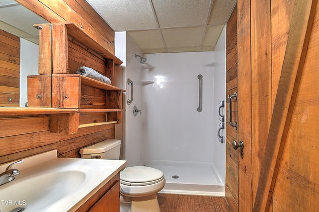 352 Stage Road, Kingsport, TN 37664