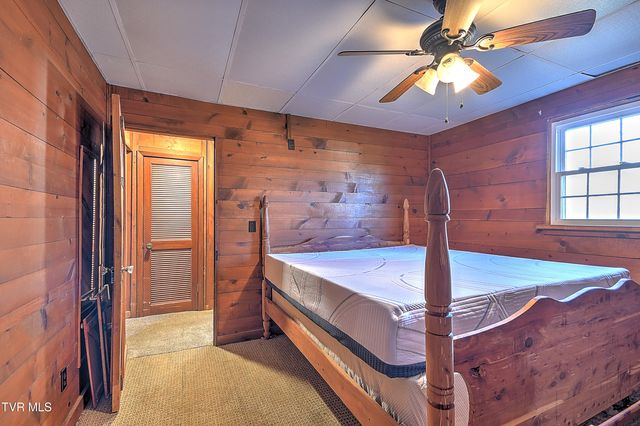 352 Stage Road, Kingsport, TN 37664