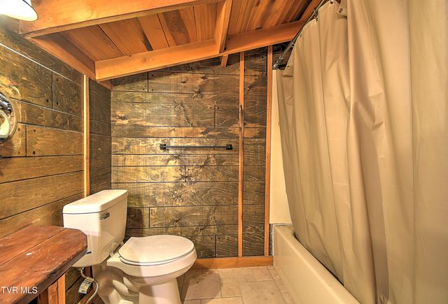 352 Stage Road, Kingsport, TN 37664