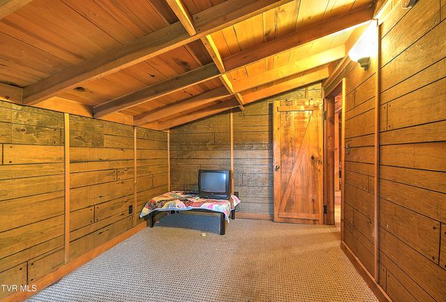 352 Stage Road, Kingsport, TN 37664